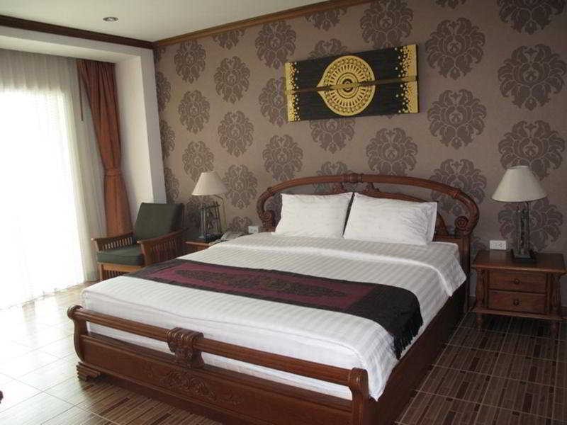 Hotel Aiyaree Place Sha Pantai Jomtien